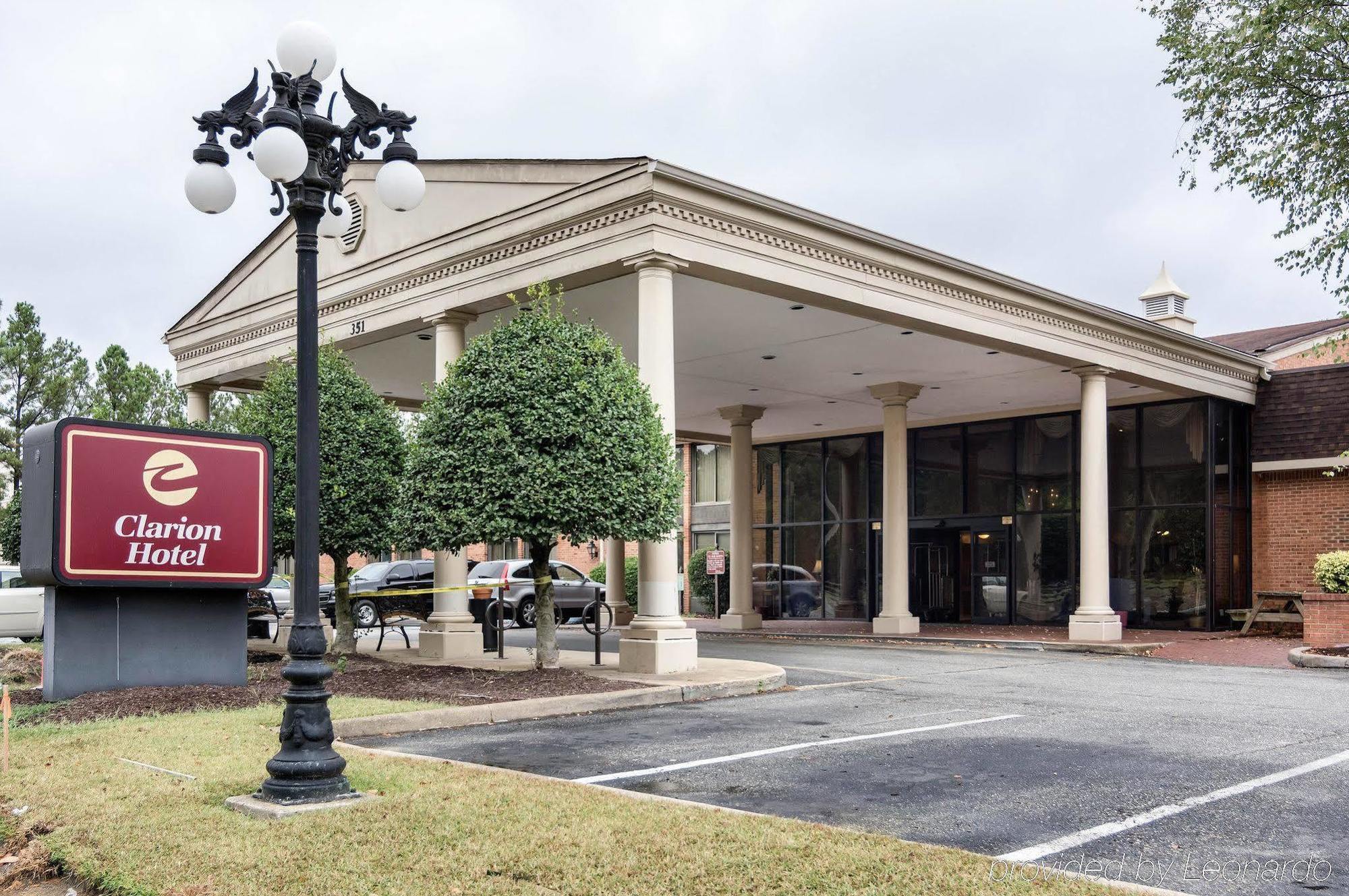 Best Western Williamsburg Historic District Exterior photo